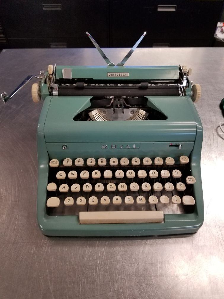 Vintage 1956 Royal typewriter for Sale in Greenville, SC OfferUp