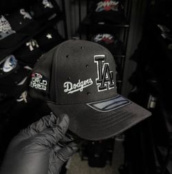 Snap back hats ( read description)