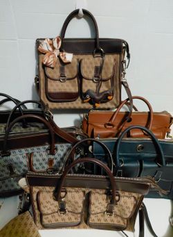 Dooney and bourke vintage tote bags
