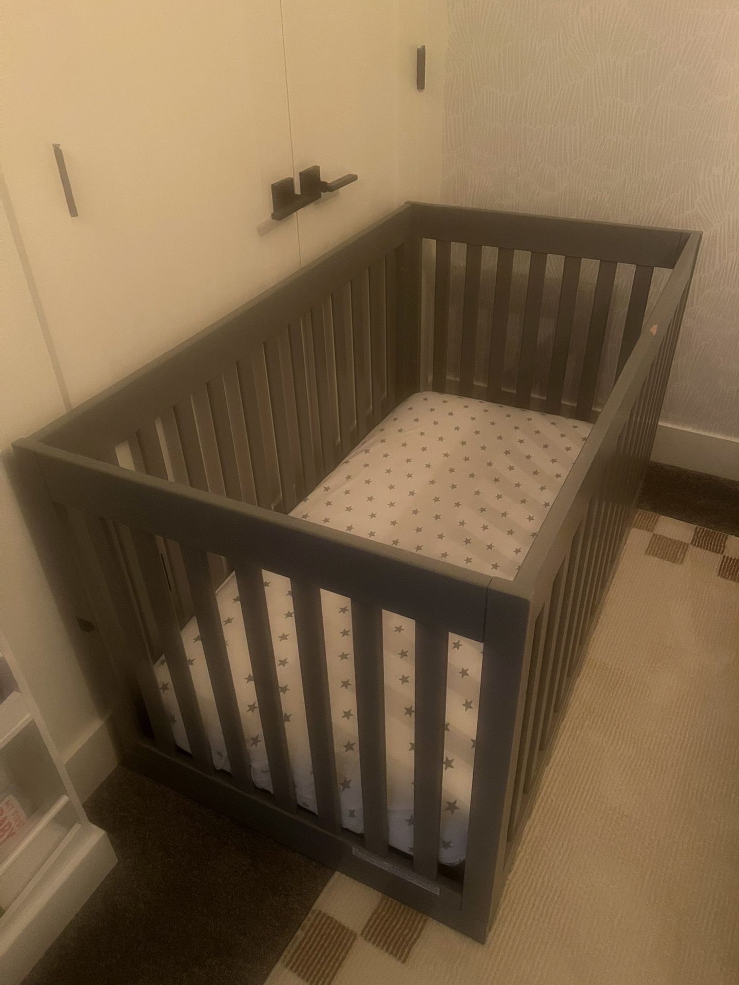 Free Crib