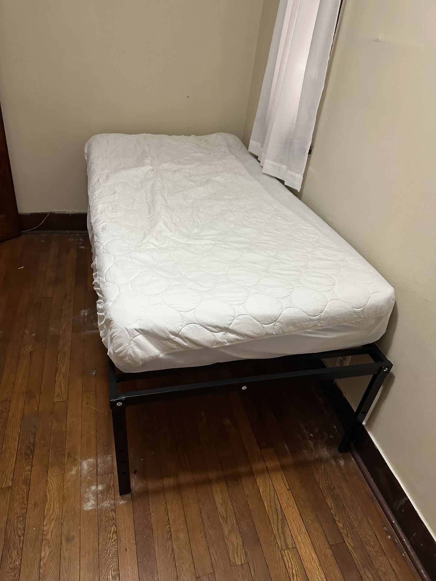 $80 LIKE NEW Twin Mattress AND Bed Frame