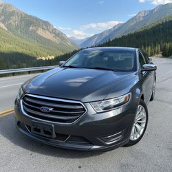 2018 Ford Taurus