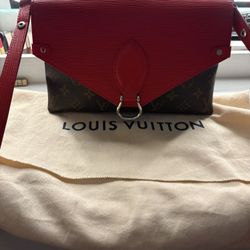 Louie Bag !!!!! Authentic!! 
