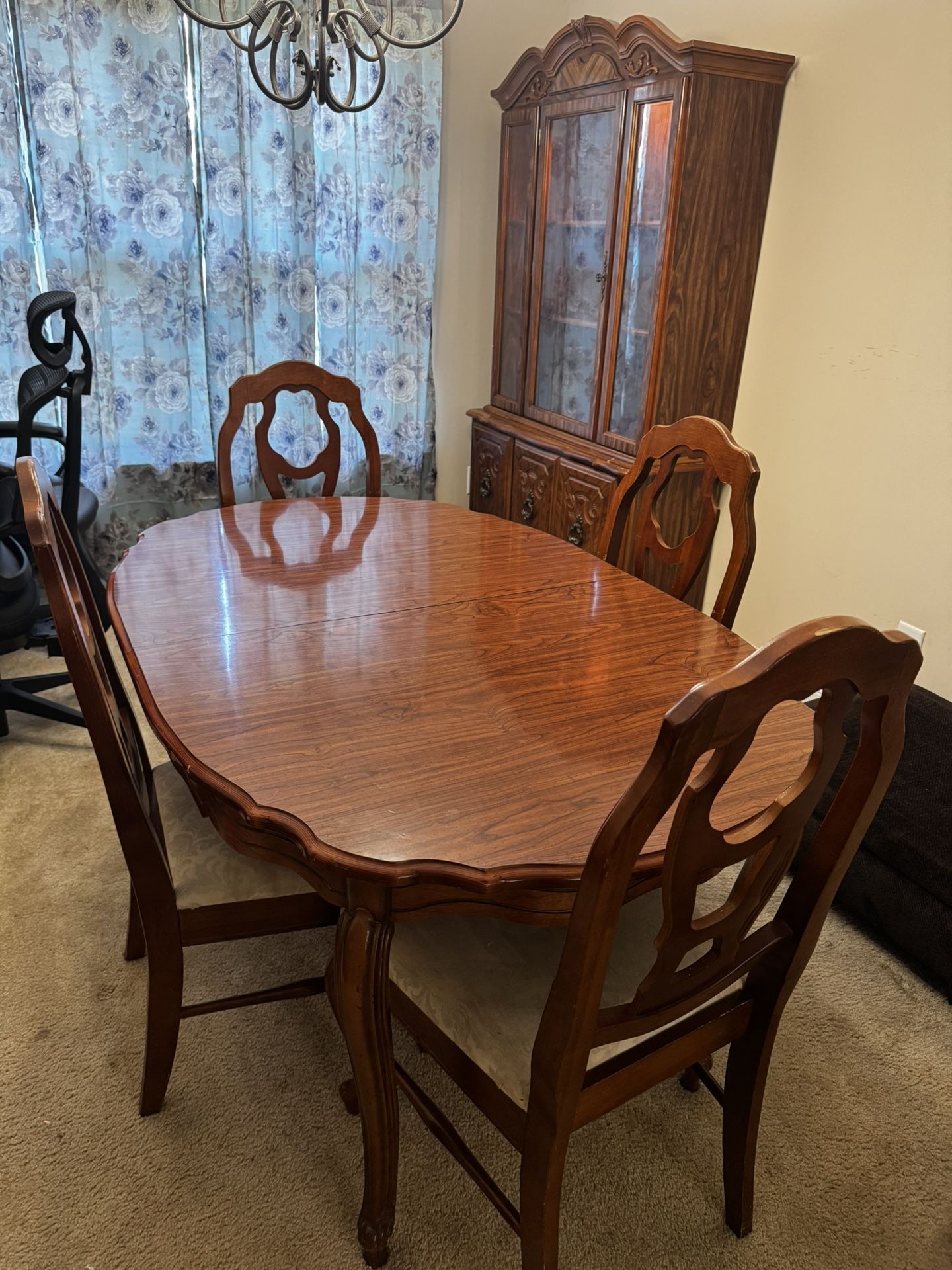 Dining Room Set