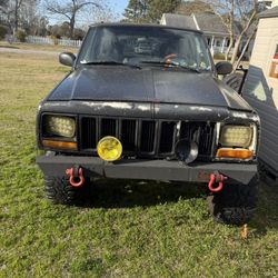 2000 Jeep Cherokee 