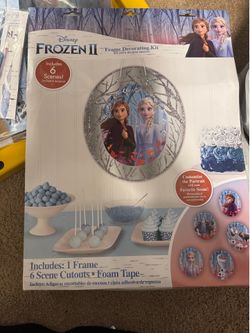 Disney Frozen Birthday Decorations and Party Favor Bundle
