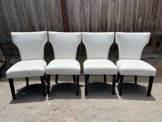 Dining chairs set