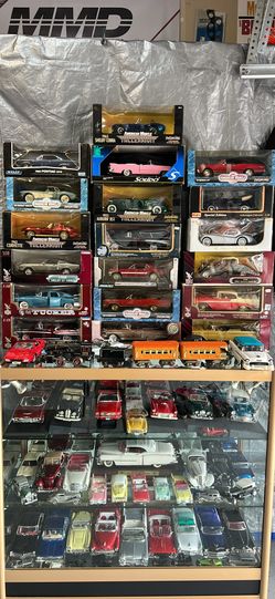 1:18 scale model cars.