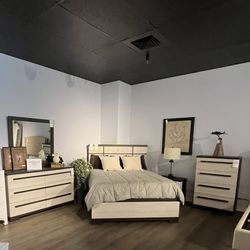 Queen bed, Dresser, Mirror And Nightstand 