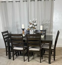 Modern Rustic ASHLEY FURNITURE Dining Table with 6 Chairs