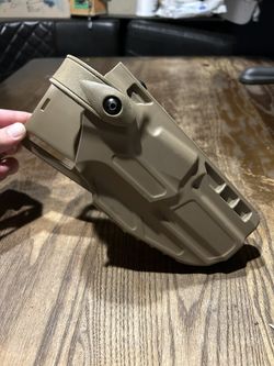 Safariland M9 or Beretta 92 Holster