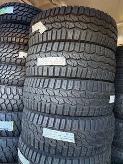 🚨‼️vendo set de llantas Lt 37x12.50 17 Hanakook tires
