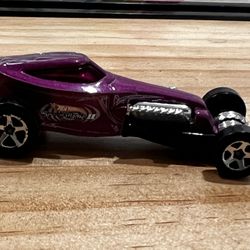 HOTWHEEL 2003 SWEET 16 DIECAST CAR - PURPLE RACE CAR