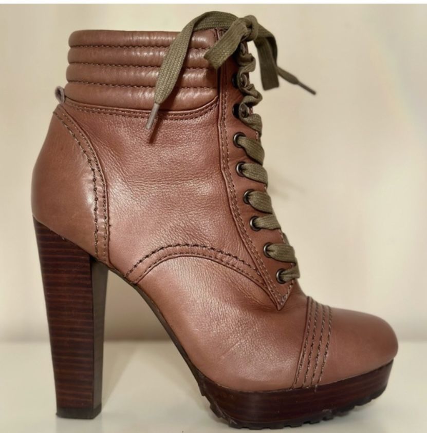 DKNY BROWN LEATHER BOOTIES SHOES SIZE 9.5
