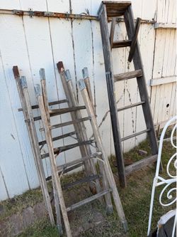 Wood ladders - blanket/towel racks