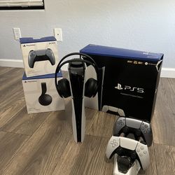 PS5 Digital 1TB Version + 2 Controllers + Headset + Charging Dock – Like New!