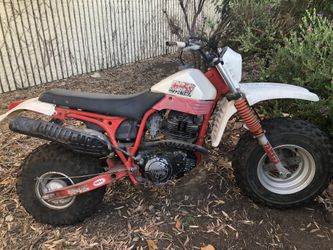 Yamaha big wheel 350 electric start very rare bike, low Hours 