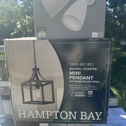 Multiple Light Fixtures 