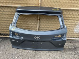 2022-2025 TOYOTA COROLLA CROSS TAILGATE LIFT GATE OEM