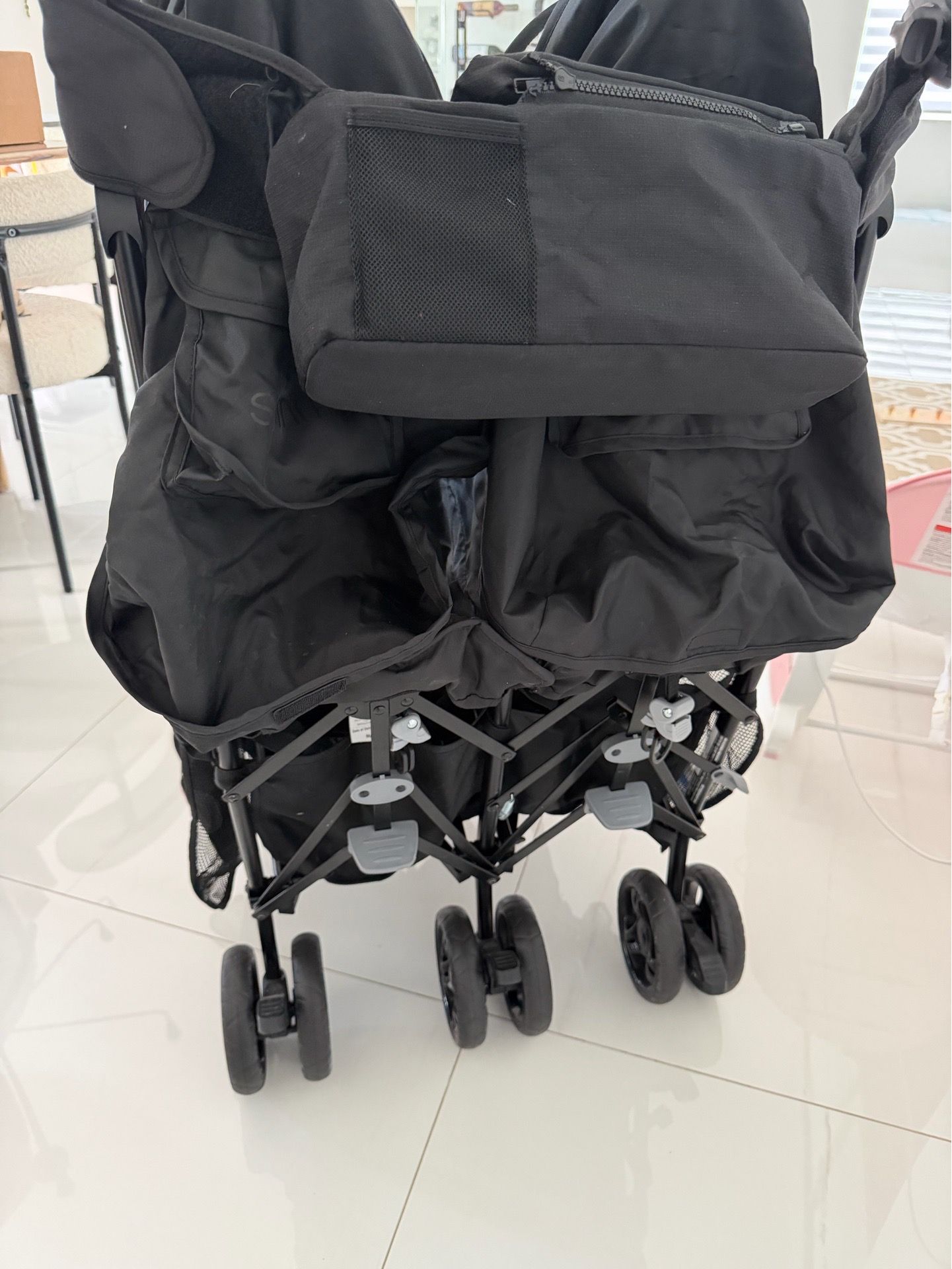Summer Infant 3Dlite Folding Double Stroller
