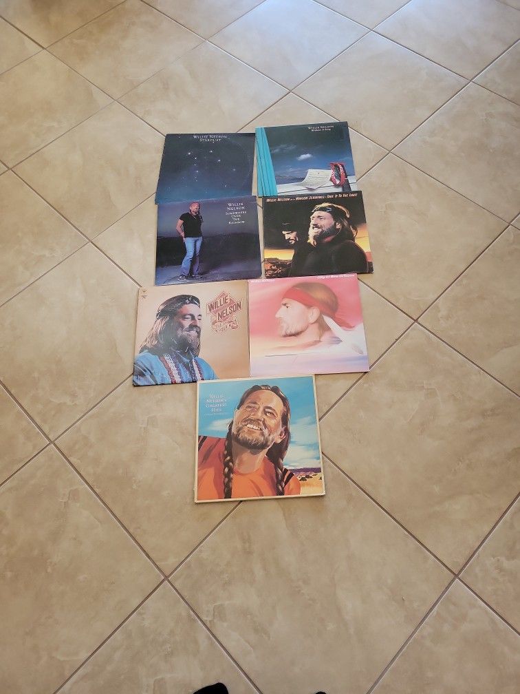 WILLIE NELSON VINTAGE VINYL. 6 RECORDS