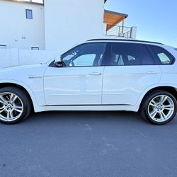 2010 X5M One Owner, 555hp Beast