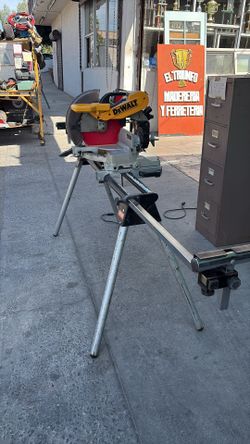 DeWalt Sliding Miter Saw + Heavy-Duty Stand