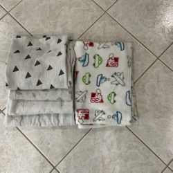 4 Swaddle Blankets (Large) And One Fuzzy Blanket Baby  Infant  