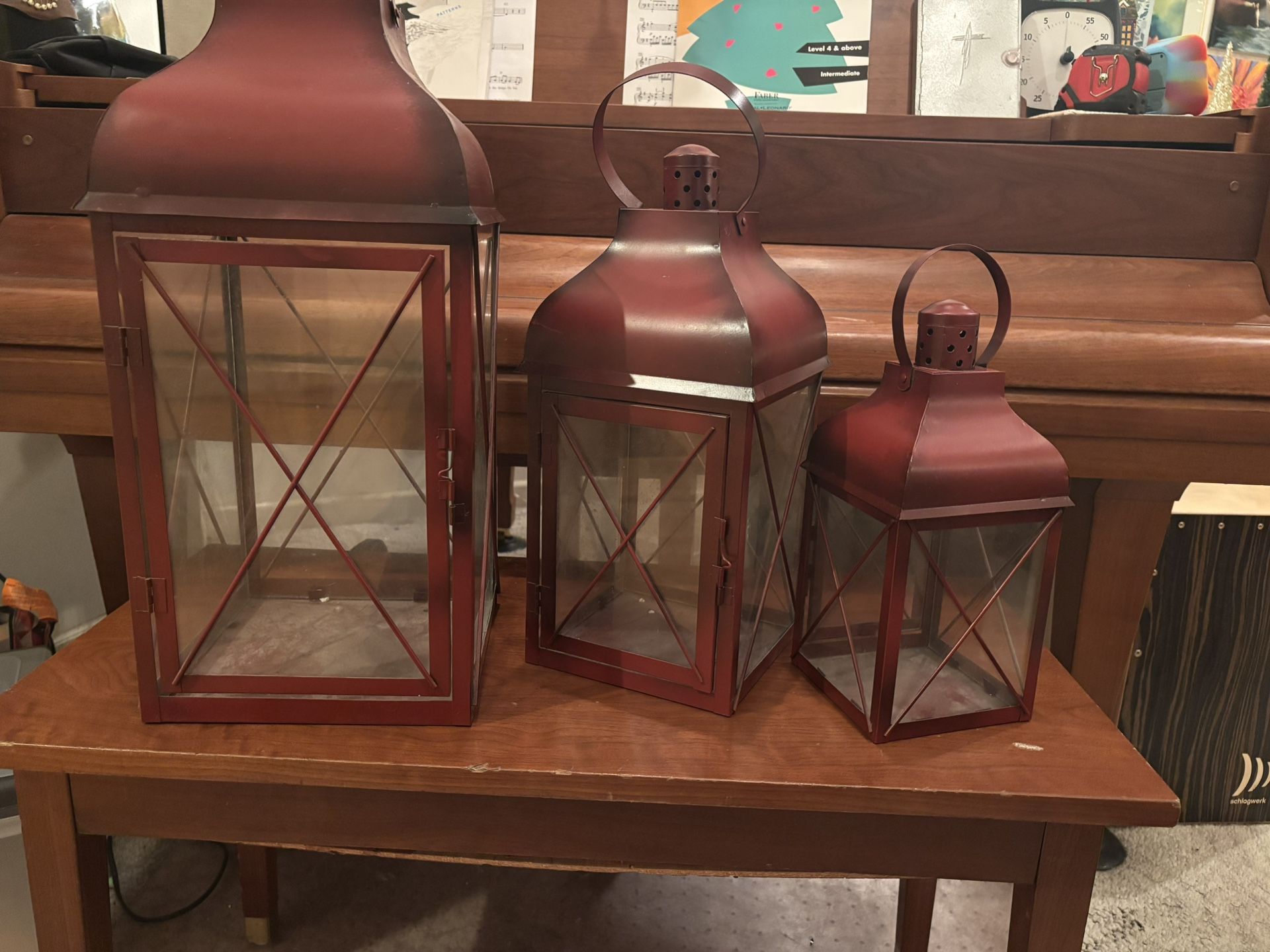 Red Lanterns - Decorative