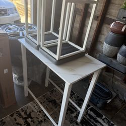 Tall Table With 2 Chairs 