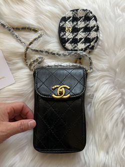 Chanel GWP for Sale in Palmview, TX - OfferUp