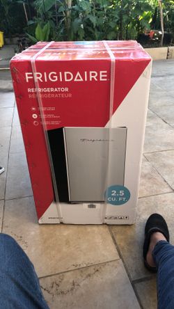 New Frigidaire Refrigerator 2.5 Cu.Ft