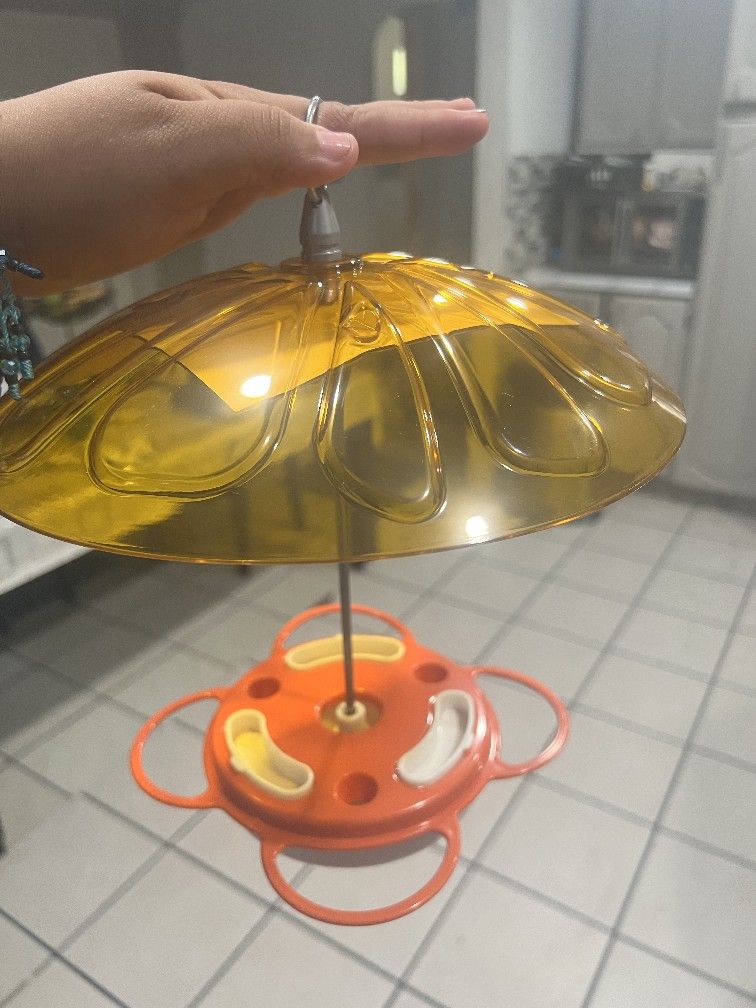 Birds Choice Oriolefest Oriole Bird Feeder W/ Protective Weatherguard, Orange