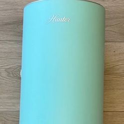 Hunter HP400 Round Tower Air Purifier w/ EcoSilver and HEPA Filtration Aqua
