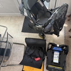 Doona Car Seat Stroller and Accessories (Gray)