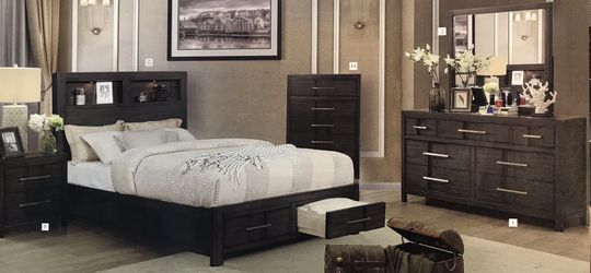 Queen Bedroom Set