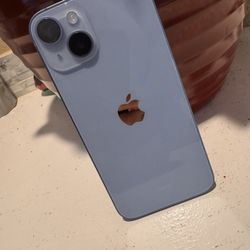 I Phone 14  Unlocked Brand New 500 OBO