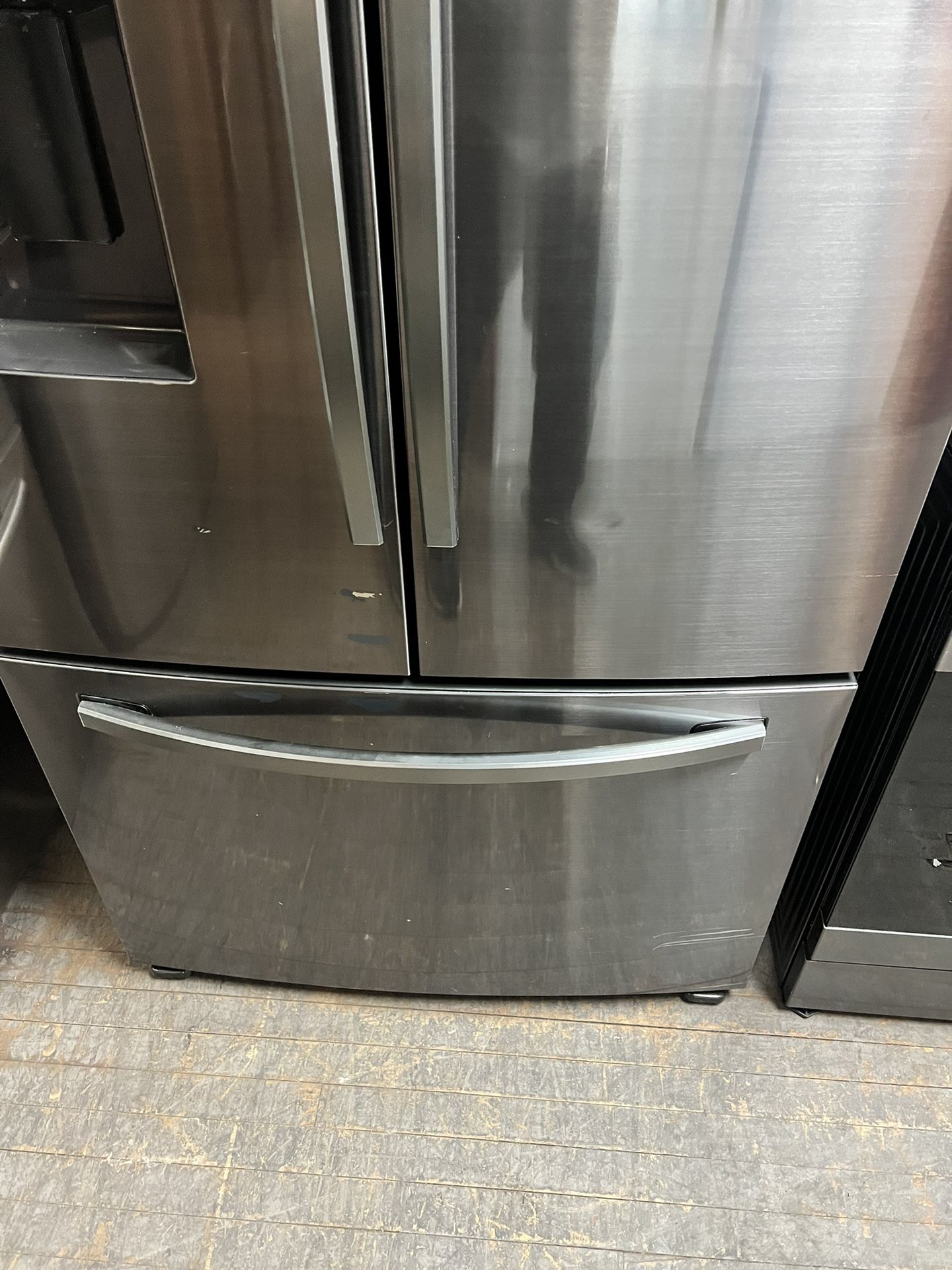 WE DELIVERY AND SET UP PLUS WARRANTY for Sale in Milwaukee, WI OfferUp