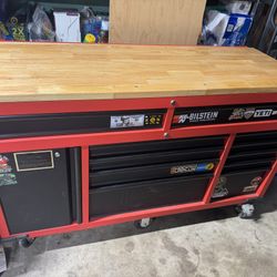 Milwaukee 60in. Tool Chest With Peg Board