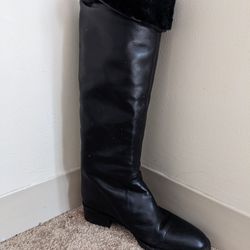 Vibram Women's Knee High Fur Lined Boots Size 9.5