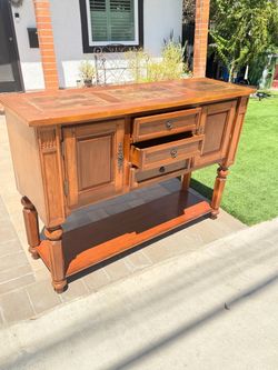 Buffet cabinet.