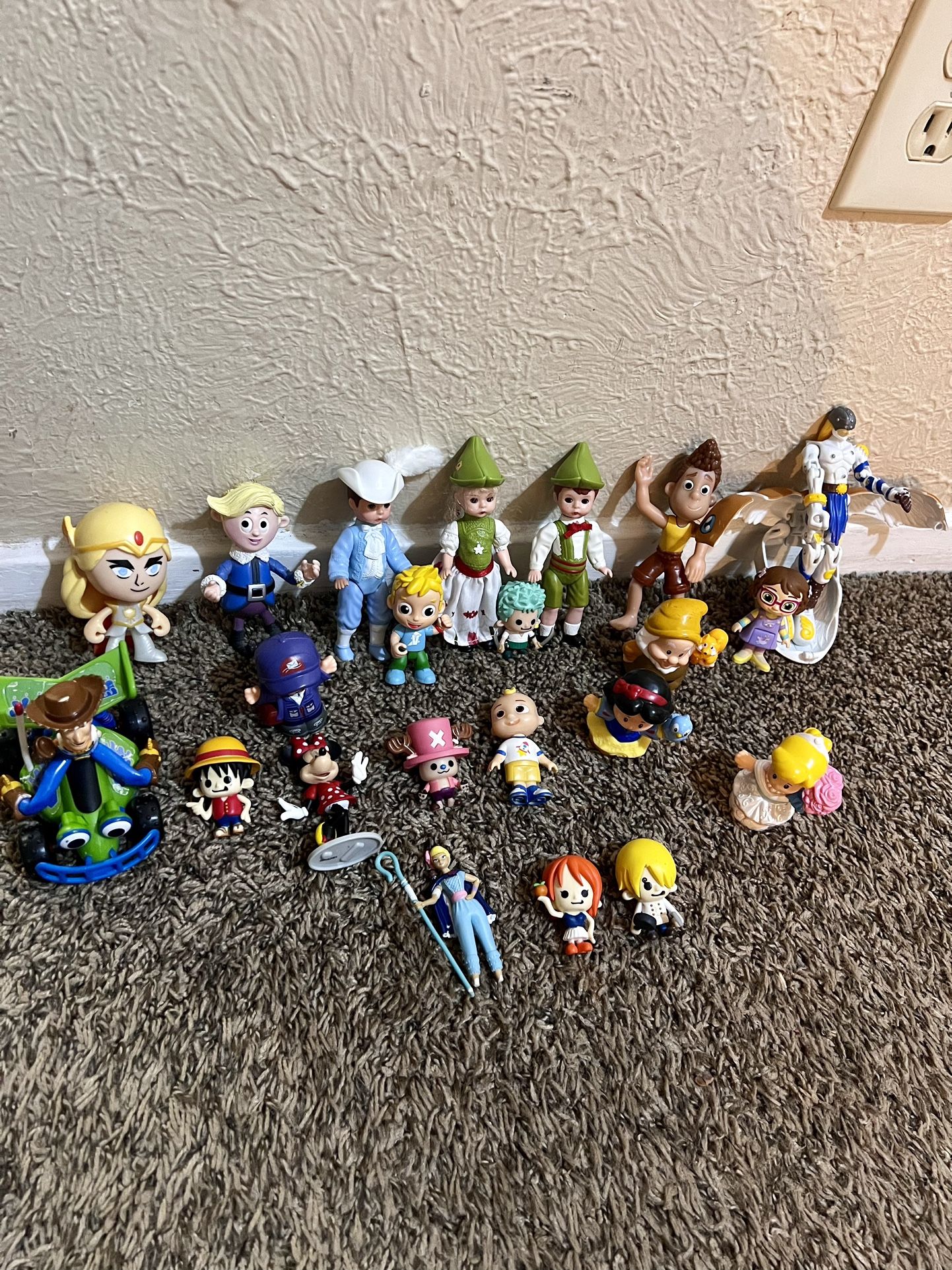 Small Figure All For 20$