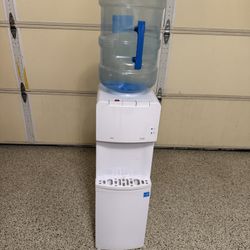 Water Dispenser 