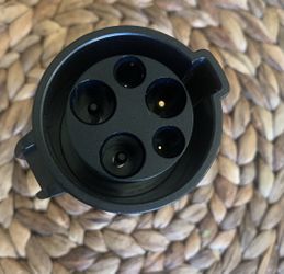 Tesla Adapter J1772