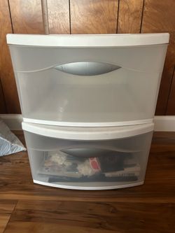 Storage bins