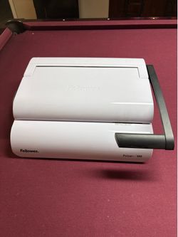 Fellowes Comb Binding Machine