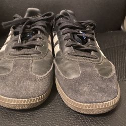 Sambas,Size 6.5