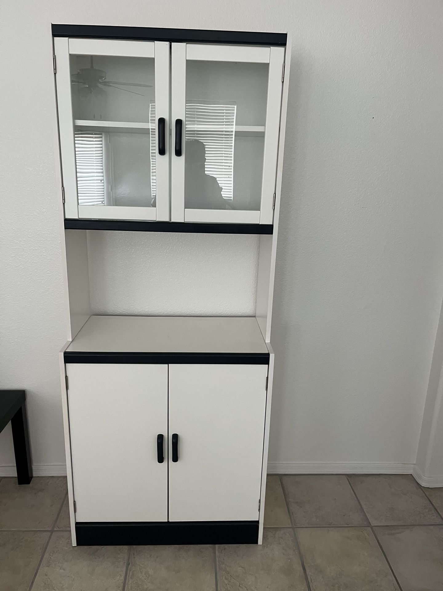 Small China Hutch