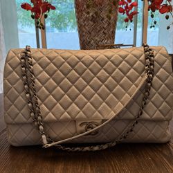 Chanel XXL Flap Bag Silver 