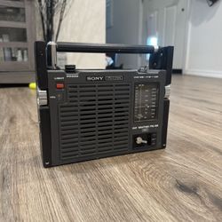 Sony TFM-8100WA All Weather Radio FM AM VHF Weather TESTED | Vintage FM Radio
